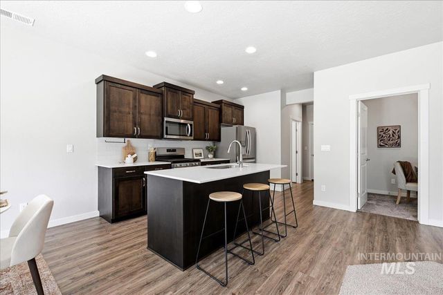 2305 E Danzee Drive, Boise, ID 83716