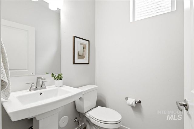 2305 E Danzee Drive, Boise, ID 83716