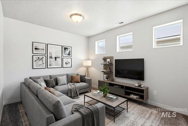 2305 E Danzee Drive, Boise, ID 83716
