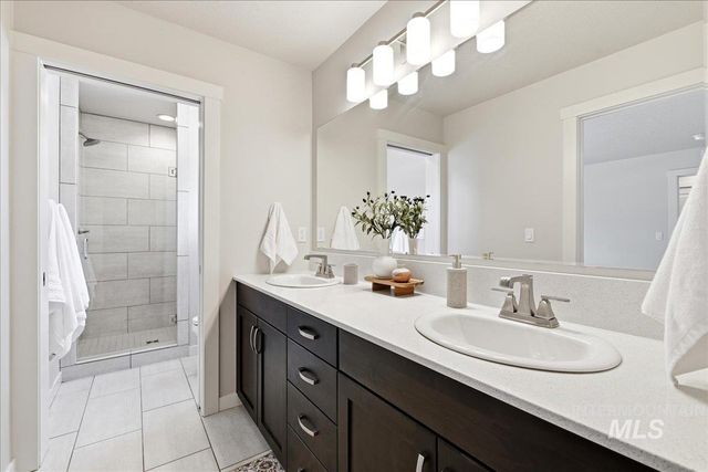 2305 E Danzee Drive, Boise, ID 83716