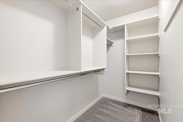 2305 E Danzee Drive, Boise, ID 83716
