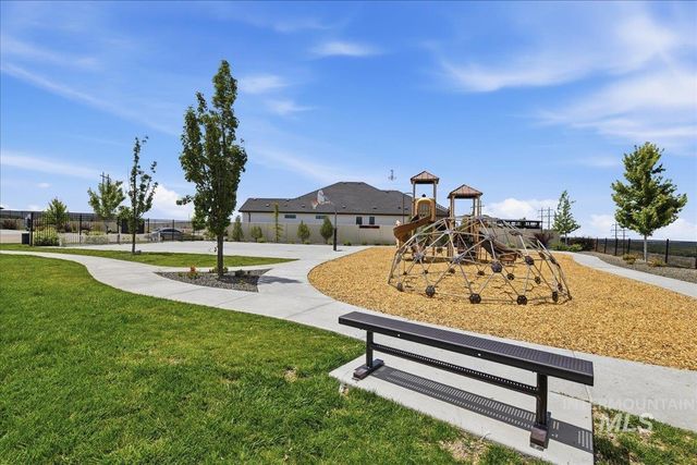 2305 E Danzee Drive, Boise, ID 83716