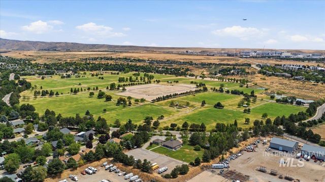 2305 E Danzee Drive, Boise, ID 83716