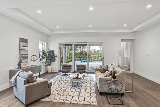 203 SE Calmo Circle, Port St. Lucie, Port St Lucie, FL 34984