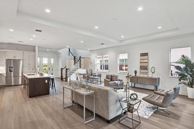 203 SE Calmo Circle, Port St. Lucie, Port St Lucie, FL 34984