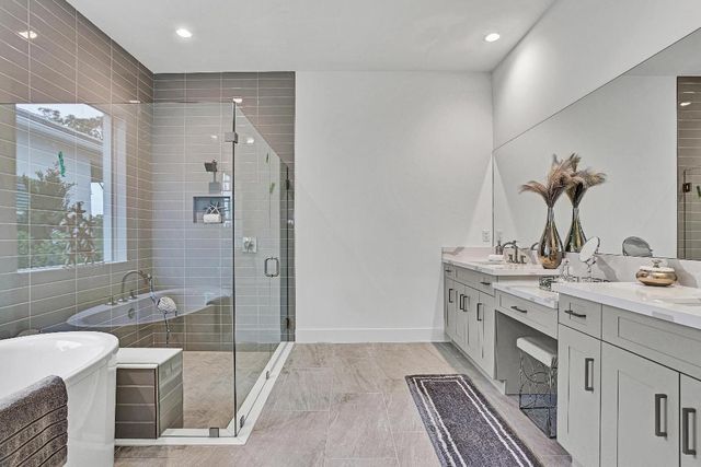 203 SE Calmo Circle, Port St. Lucie, Port St Lucie, FL 34984