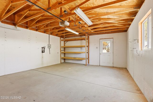 2161 S Flying Q Lane, Tucson, AZ 85713