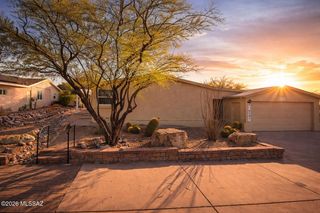 2161 S Flying Q Lane, Tucson, AZ 85713