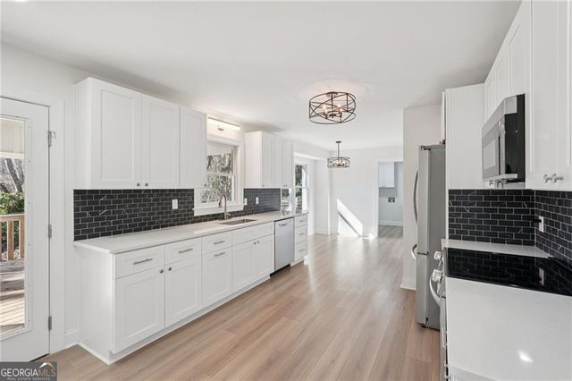 507 Castleaire Drive, Stone Mountain, GA 30087