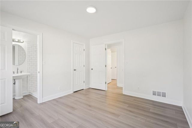 507 Castleaire Drive, Stone Mountain, GA 30087