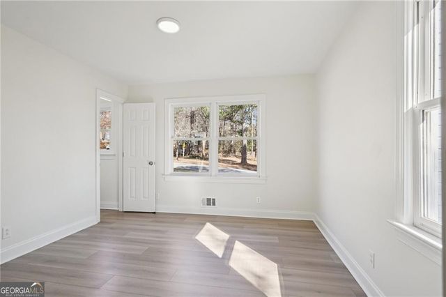 507 Castleaire Drive, Stone Mountain, GA 30087