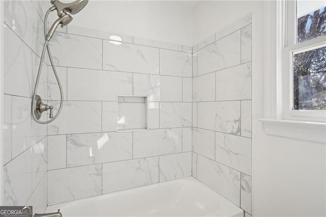 507 Castleaire Drive, Stone Mountain, GA 30087