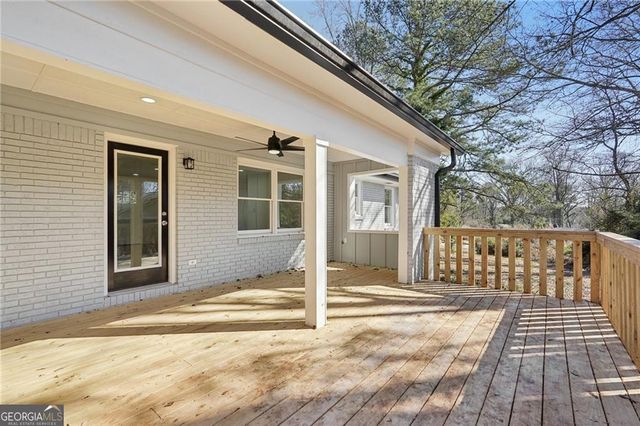 507 Castleaire Drive, Stone Mountain, GA 30087
