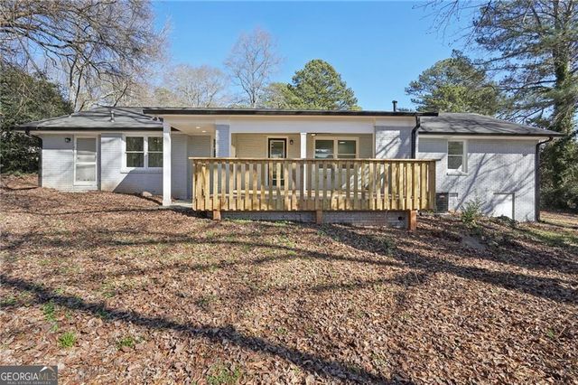 507 Castleaire Drive, Stone Mountain, GA 30087