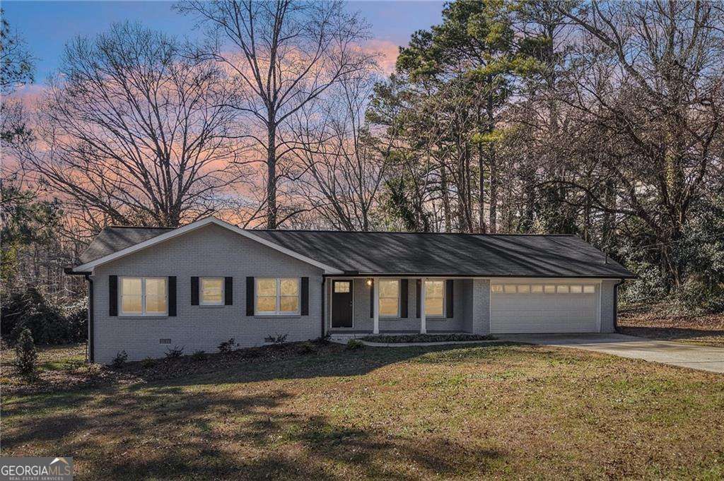 507 Castleaire Drive, Stone Mountain, GA 30087