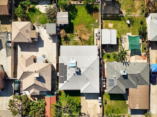 1318 Vale, Bakersfield, CA 93306