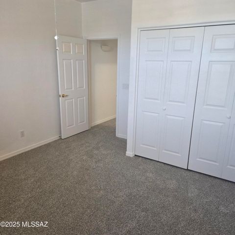 2909 S Full Moon Drive, Tucson, AZ 85713