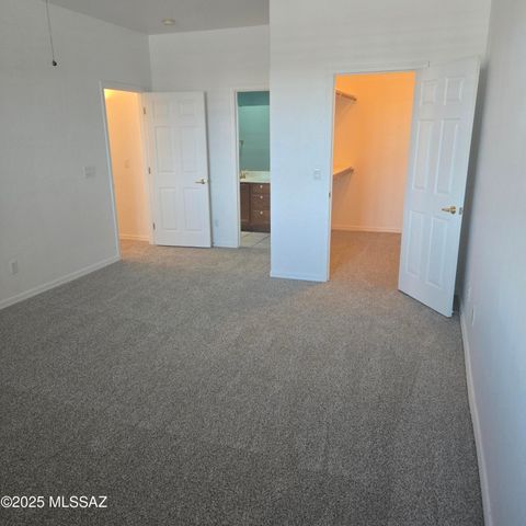 2909 S Full Moon Drive, Tucson, AZ 85713