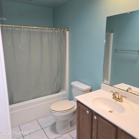 2909 S Full Moon Drive, Tucson, AZ 85713