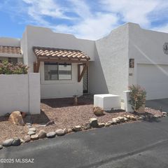 2909 S Full Moon Drive, Tucson, AZ 85713