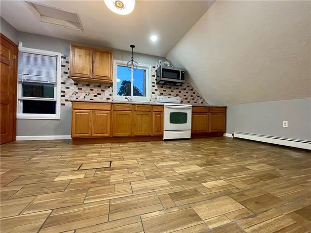 36 Highland Street 3, Pawtucket, RI 02860