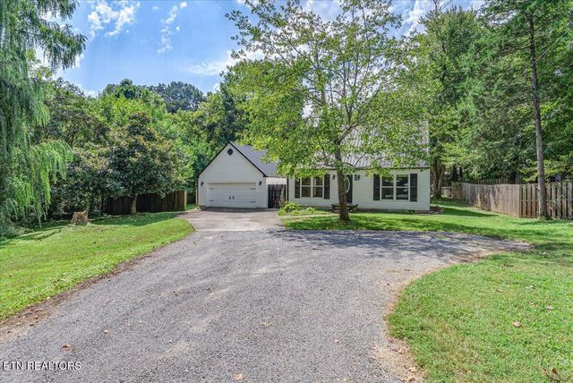 1804 Longcress Drive, Knoxville, TN 37918