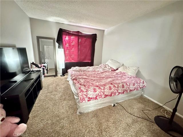 2266 Denair, Highland, CA 92346