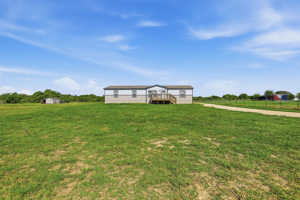 3633 County Road 1224, Cleburne, TX 76033 — photo 3