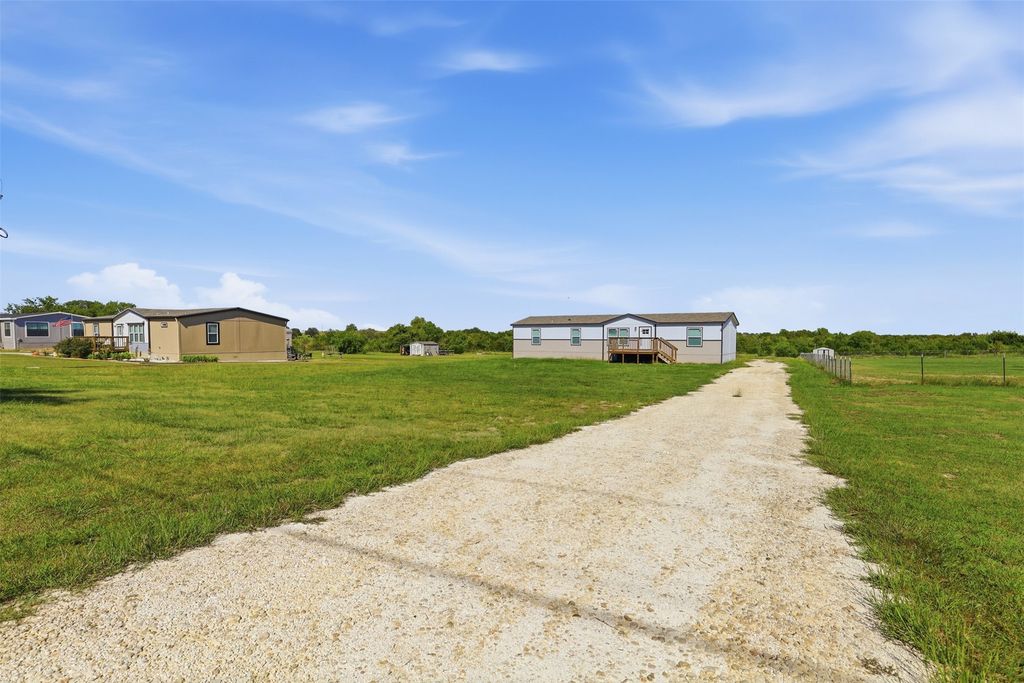 3633 County Road 1224, Cleburne, TX 76033 — photo 4