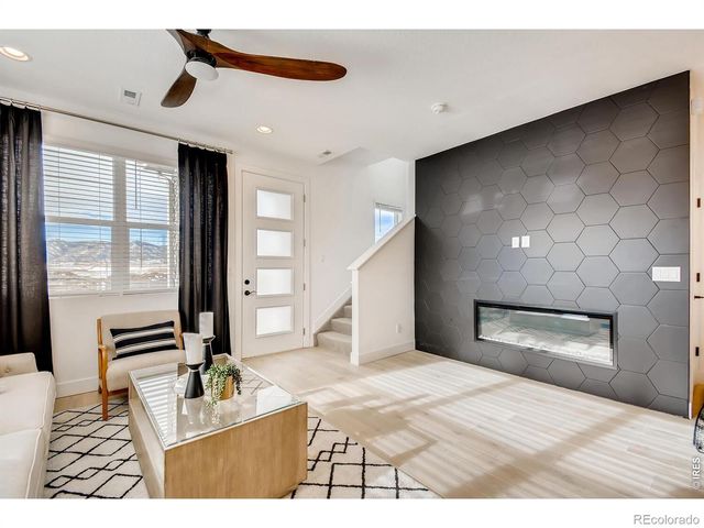 2841 Bear Springs Circle, Longmont, CO 80503