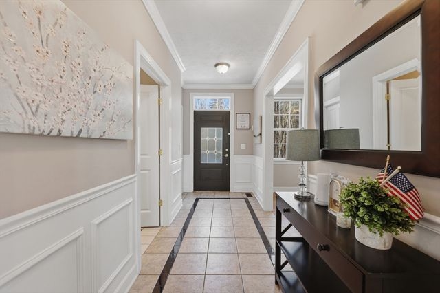 53 Fitzgerald Road, Charlton, MA 01507
