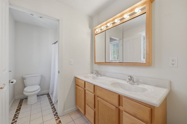 53 Fitzgerald Road, Charlton, MA 01507
