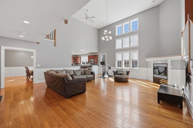 53 Fitzgerald Road, Charlton, MA 01507