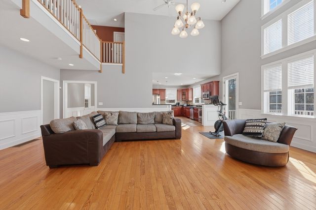 53 Fitzgerald Road, Charlton, MA 01507