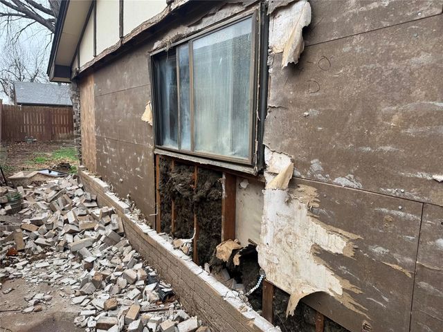 8905 N Davis Avenue, Oklahoma City, OK 73132