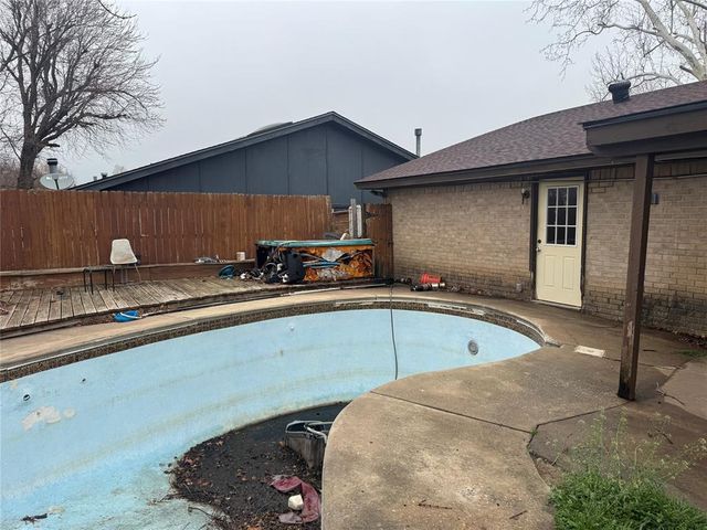 8905 N Davis Avenue, Oklahoma City, OK 73132