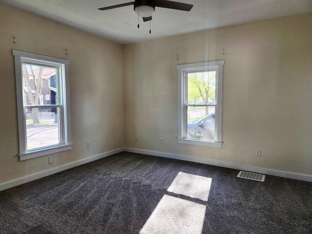 175 GILLETT STREET, Fond Du Lac, WI 54935
