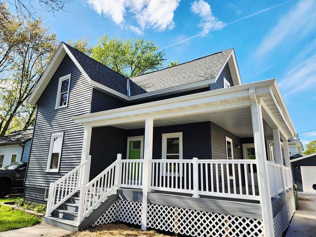 175 GILLETT STREET, Fond Du Lac, WI 54935