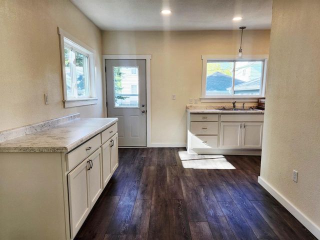 175 GILLETT STREET, Fond Du Lac, WI 54935