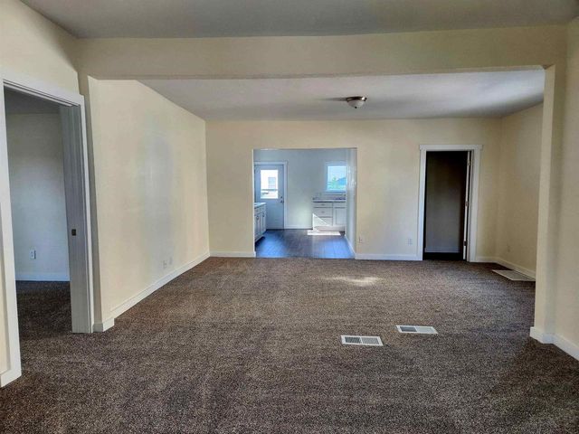 175 GILLETT STREET, Fond Du Lac, WI 54935