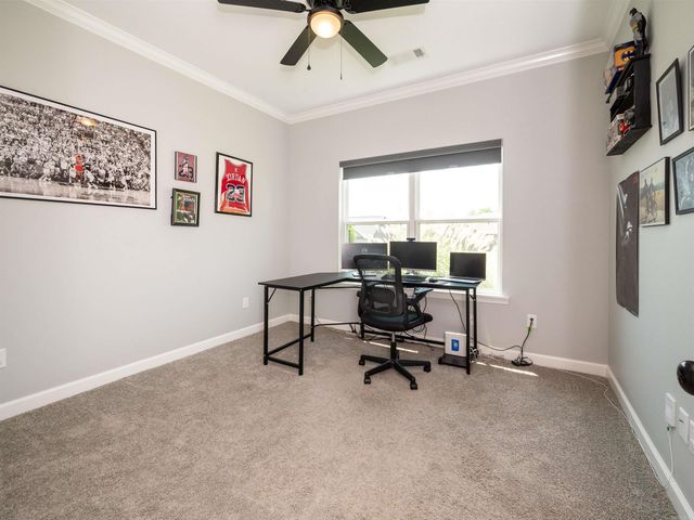 2112 Sable Oaks Circle, Bryant, AR 72022