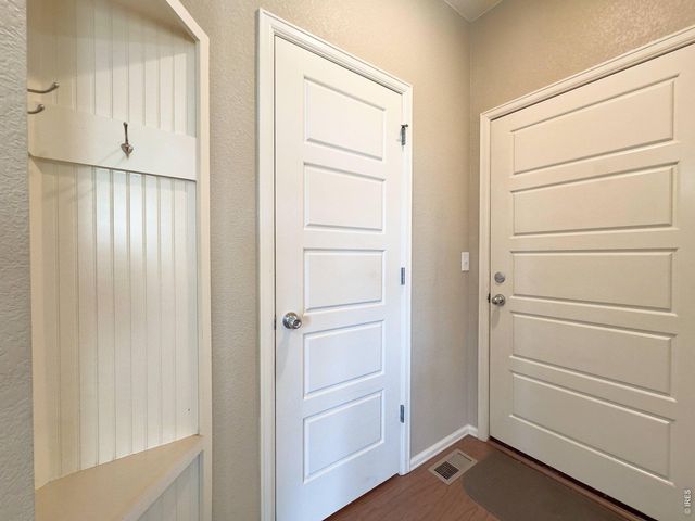 526 W 64th St, Loveland, CO 80538