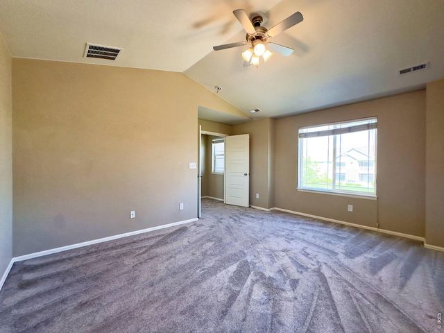 526 W 64th St, Loveland, CO 80538