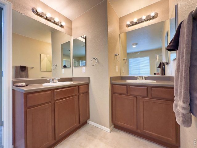 526 W 64th St, Loveland, CO 80538