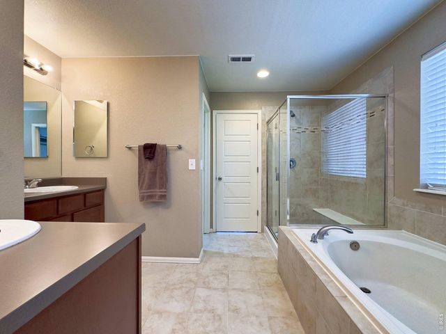 526 W 64th St, Loveland, CO 80538