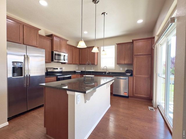 526 W 64th St, Loveland, CO 80538