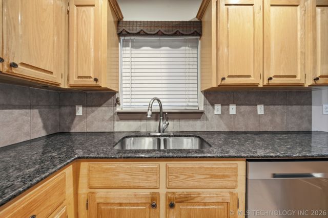 13144 N 133rd East Avenue, Collinsville, OK 74021