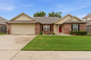 13144 N 133rd East Avenue, Collinsville, OK 74021