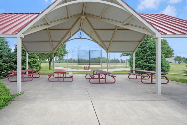 2544 Sumac Drive, Yorkville, IL 60560