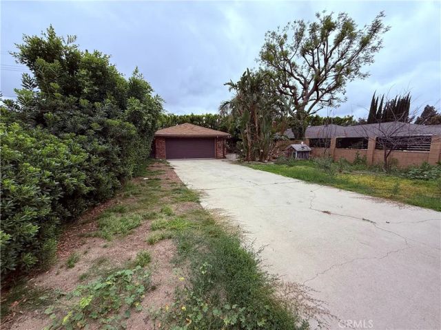 13000 Lull, North Hollywood, CA 91605